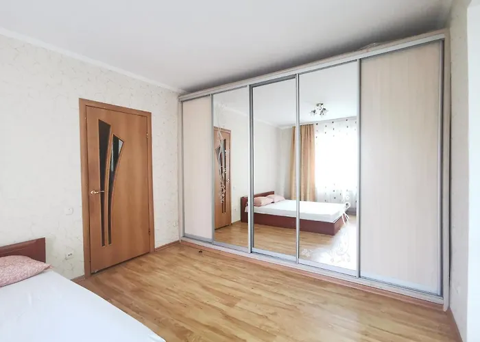 Lavina Mall Apartments 4